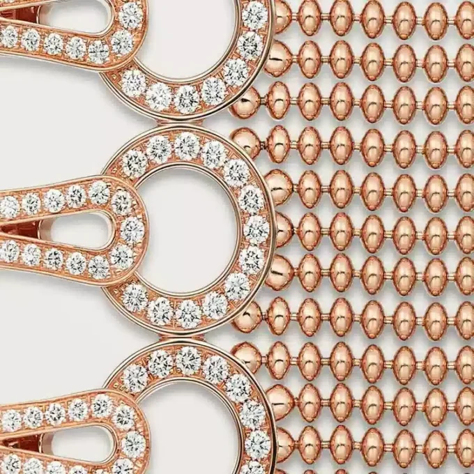 Agrafe-Armband, mittleres Modell, halb pavé-besetzt