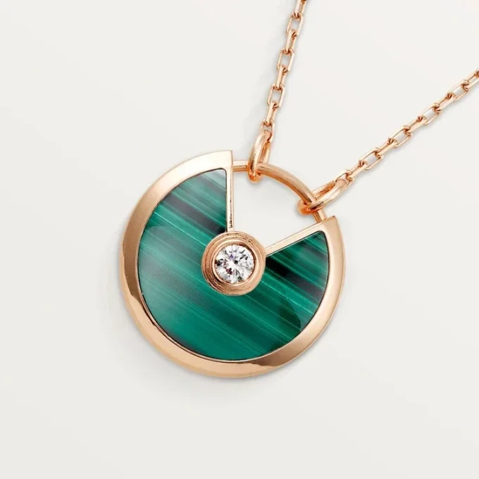 Amulette de Cartier Halskette, kleines Modell – Roségold, Malachit, Diamant – Cartier