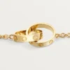 Love-Armband, an Kette