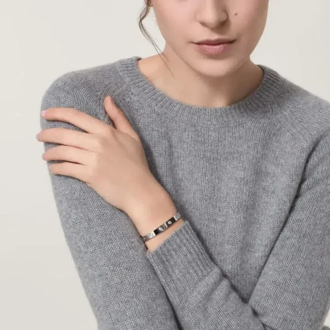 Love-Armband, klassisches Modell, 10 Diamanten