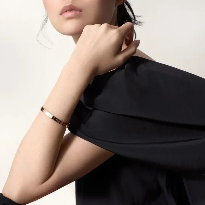 Love-Armband, klassisches Modell