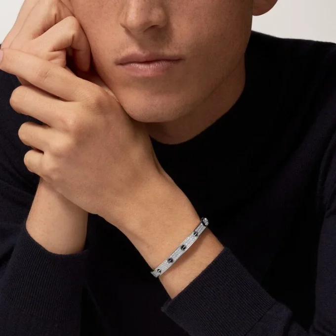 Love-Armband, klassisches Modell, pavé-besetzt, Keramik