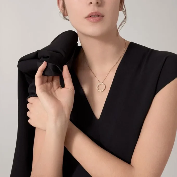 Love-Halskette, mit Diamanten besetzt – Gelbgold, Diamanten – Cartier