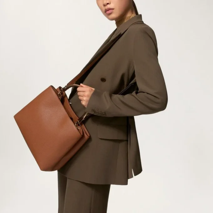 Mittlere Tasche, Panther Double