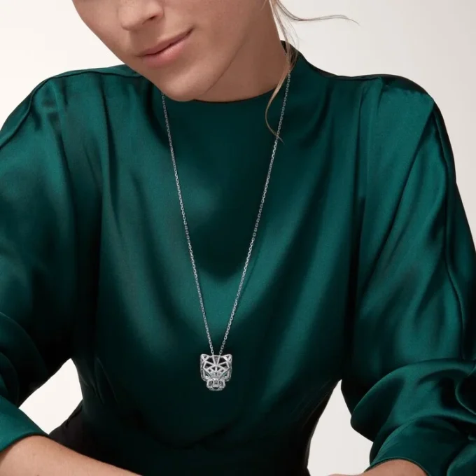 Panthere De Cartier Halskette – Weißgold, Smaragde, Diamanten, Onyx – Cartier