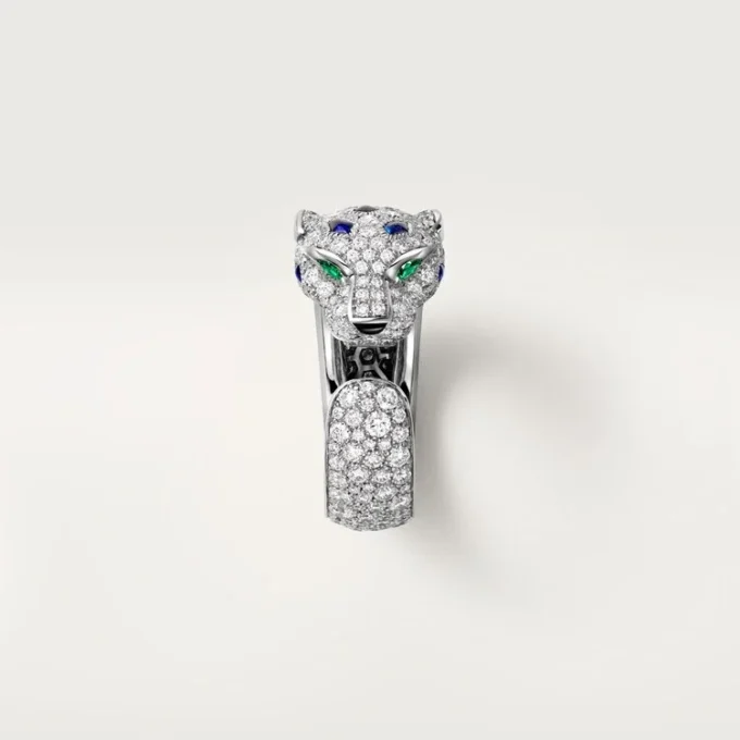 Panthere de Cartier Ring, mittleres Modell, halb pavé-besetzt