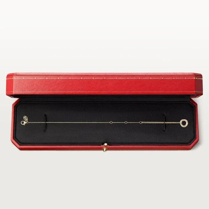 Trinity-Armband an Kette