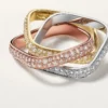 Trinity Cushion Ring, klassisches Modell, mit Pavé-Besatz