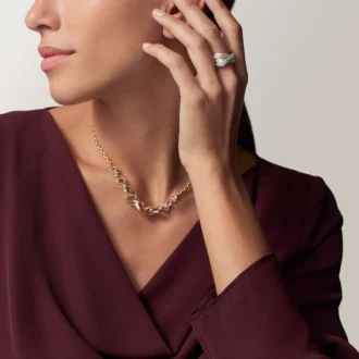 Trinity-Ring, kissenförmig, großes Modell, mit Pavé-Besatz