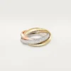 Trinity-Ring, klassisches Modell, halb pavé-besetzt