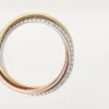 Trinity-Ring, klassisches Modell, halb pavé-besetzt